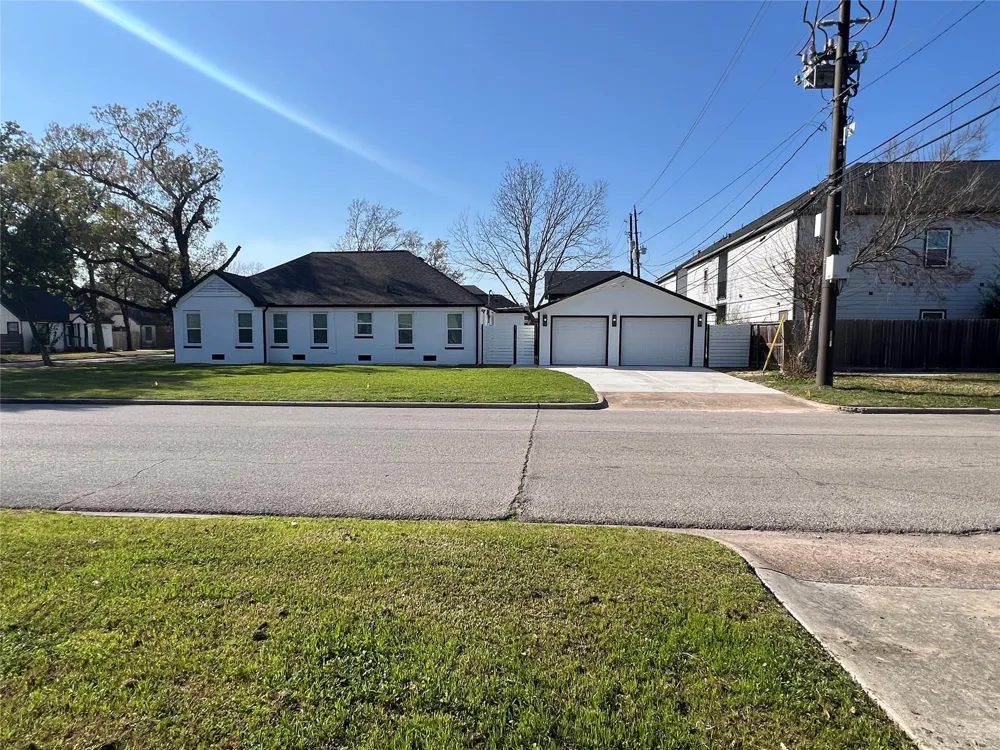 3143 Oakdale Street Houston, TX 77004