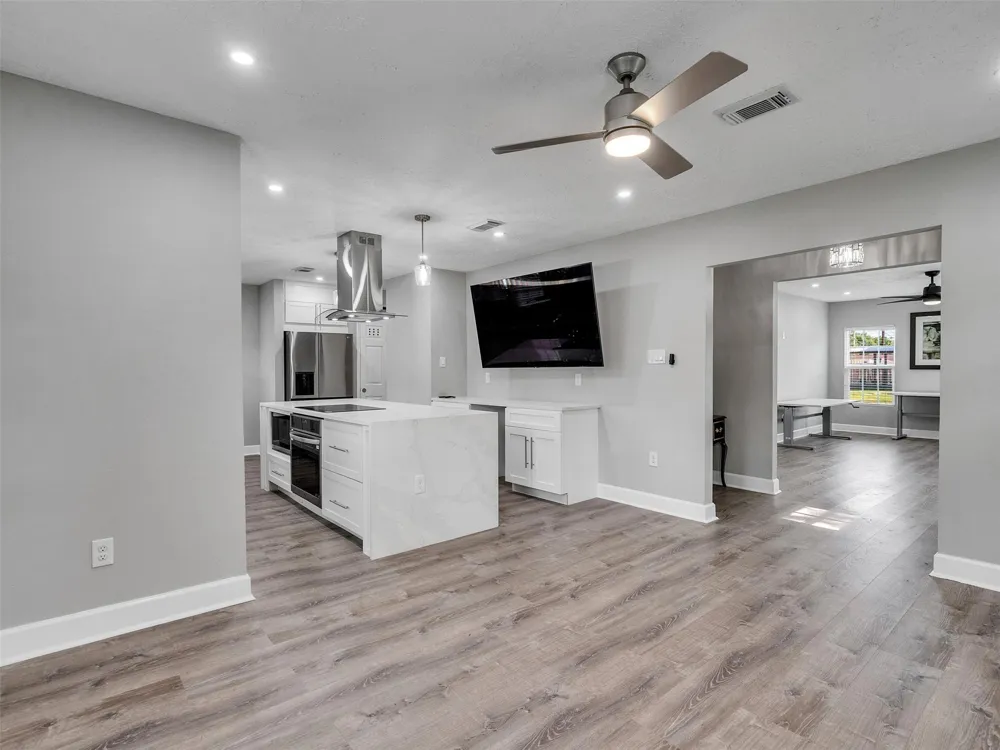 3143 Oakdale Street Houston, TX 77004