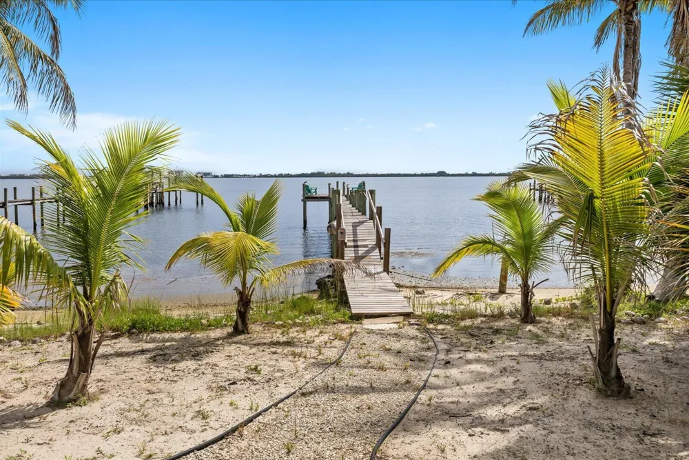 4360 NE INDIAN RIVER DRIVE Jensen Beach, FL 34957