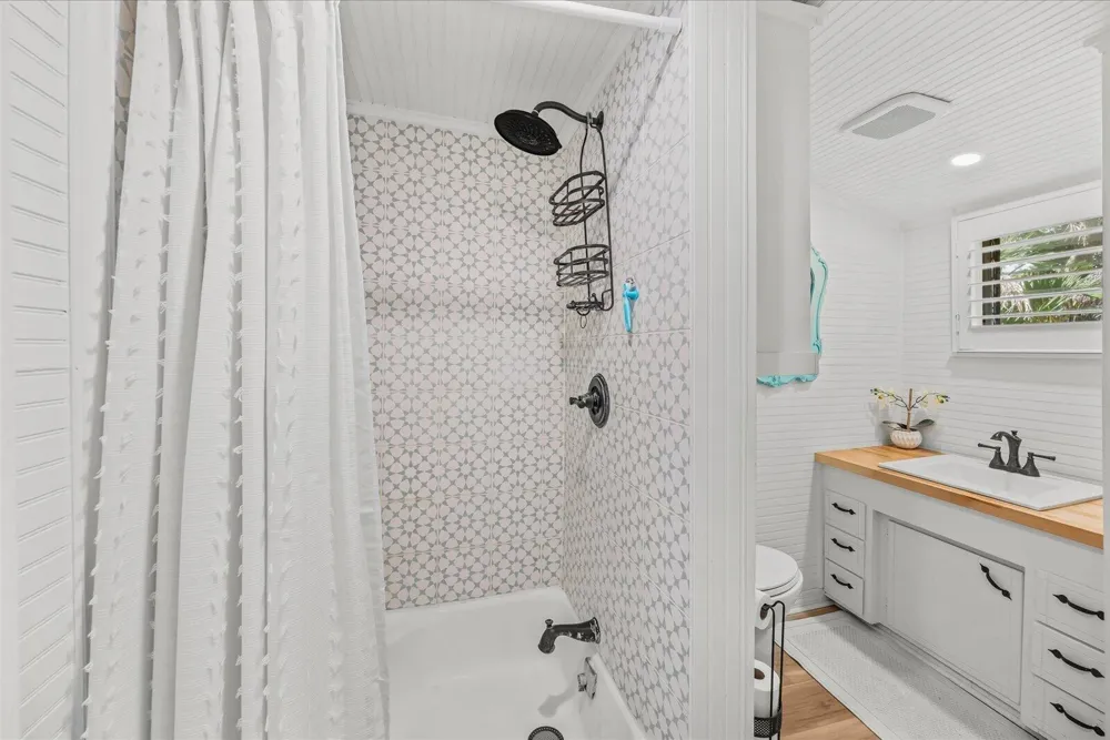 4360 NE INDIAN RIVER DRIVE Jensen Beach, FL 34957