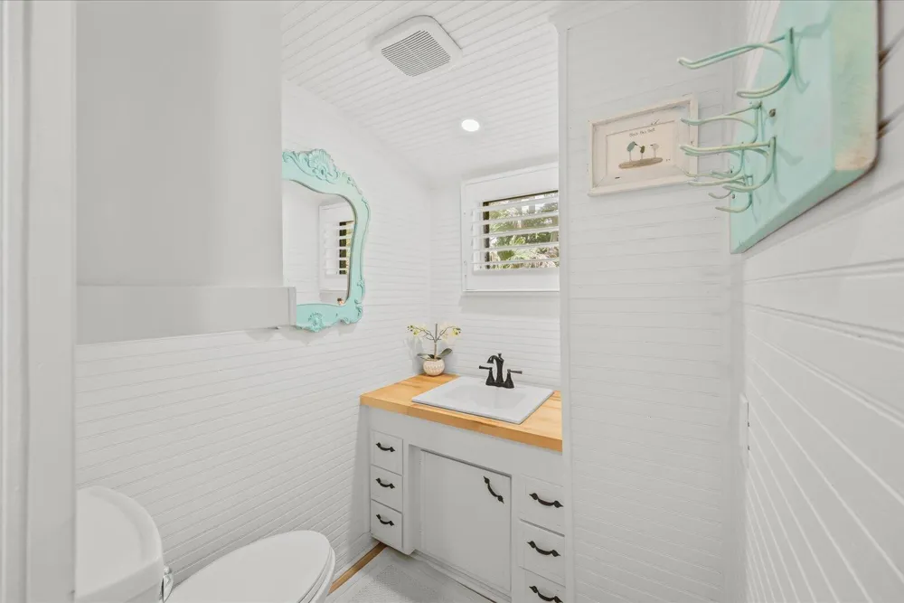 4360 NE INDIAN RIVER DRIVE Jensen Beach, FL 34957