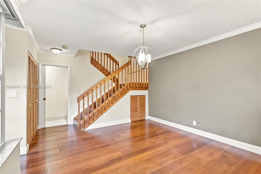 10922 Chandler Dr Cooper City, FL 33026