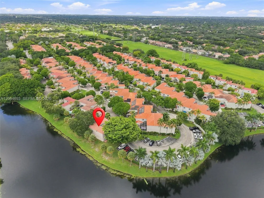 10922 Chandler Dr Cooper City, FL 33026