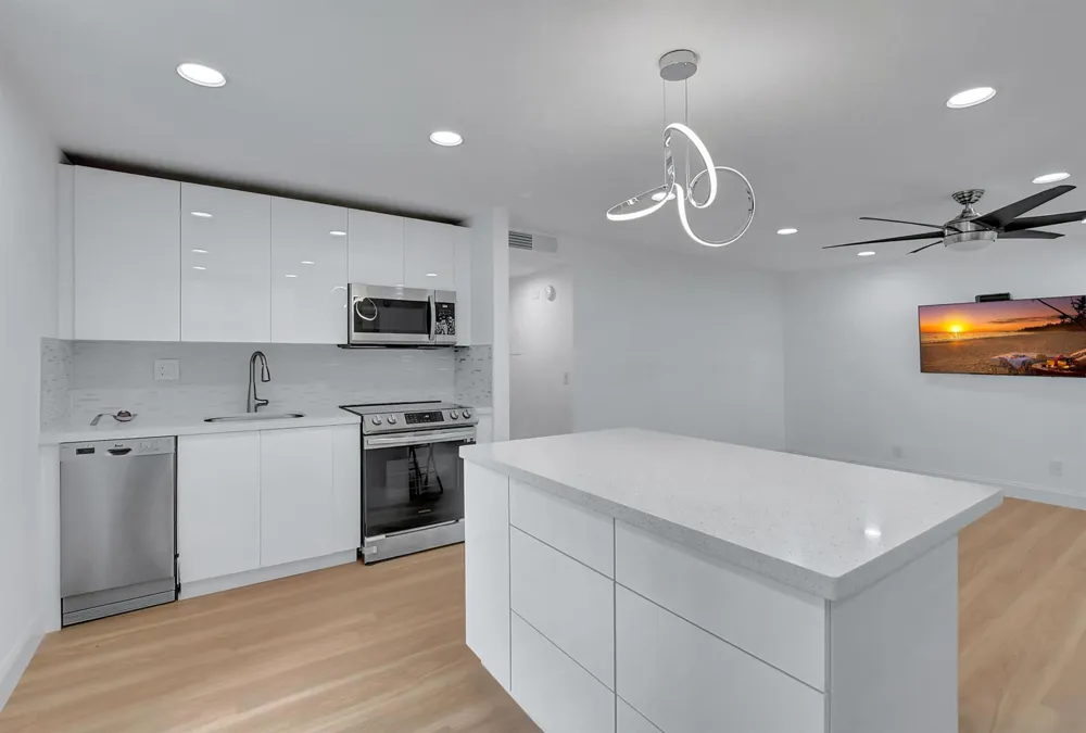 972 NORMANDY U Delray Beach, FL 33484