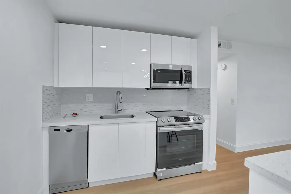 972 NORMANDY U Delray Beach, FL 33484