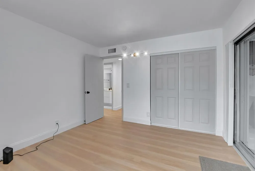 972 NORMANDY U Delray Beach, FL 33484