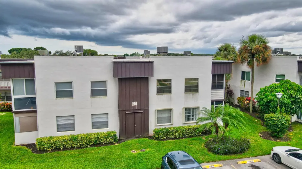 972 NORMANDY U Delray Beach, FL 33484