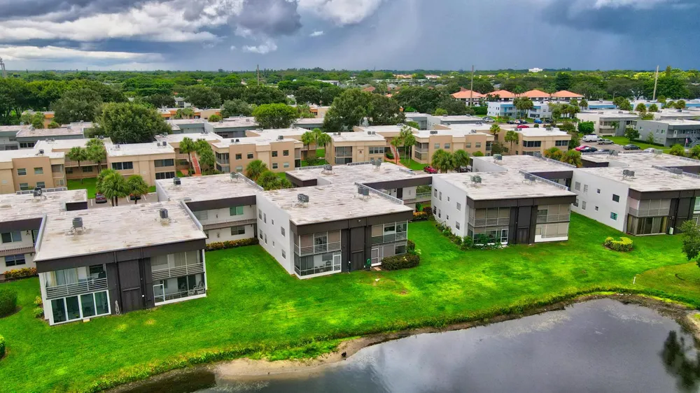 972 NORMANDY U Delray Beach, FL 33484