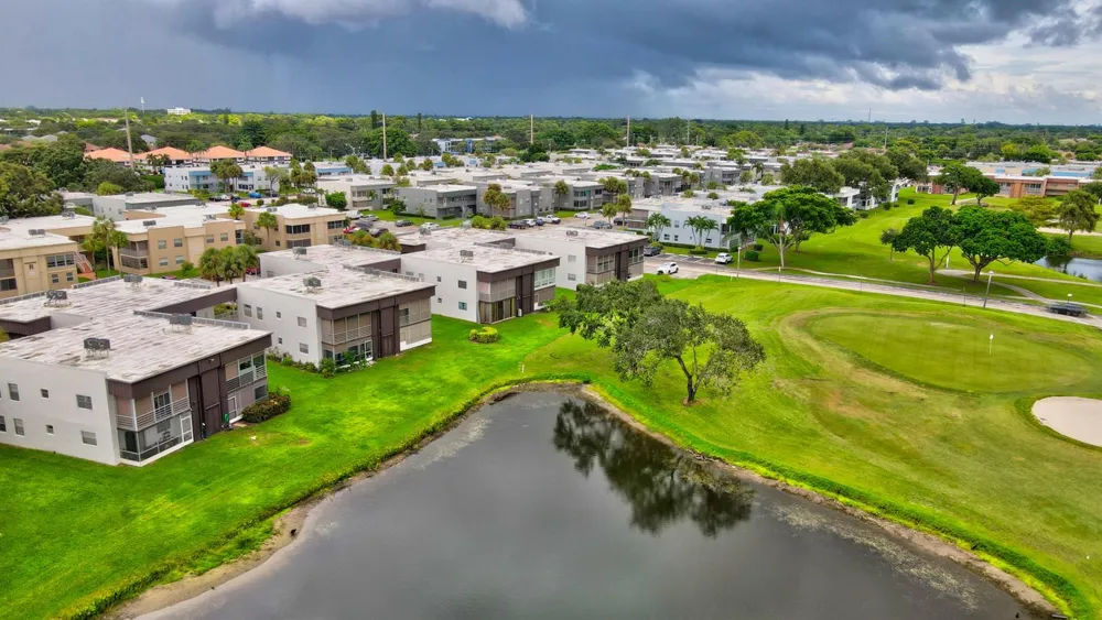 972 NORMANDY U Delray Beach, FL 33484