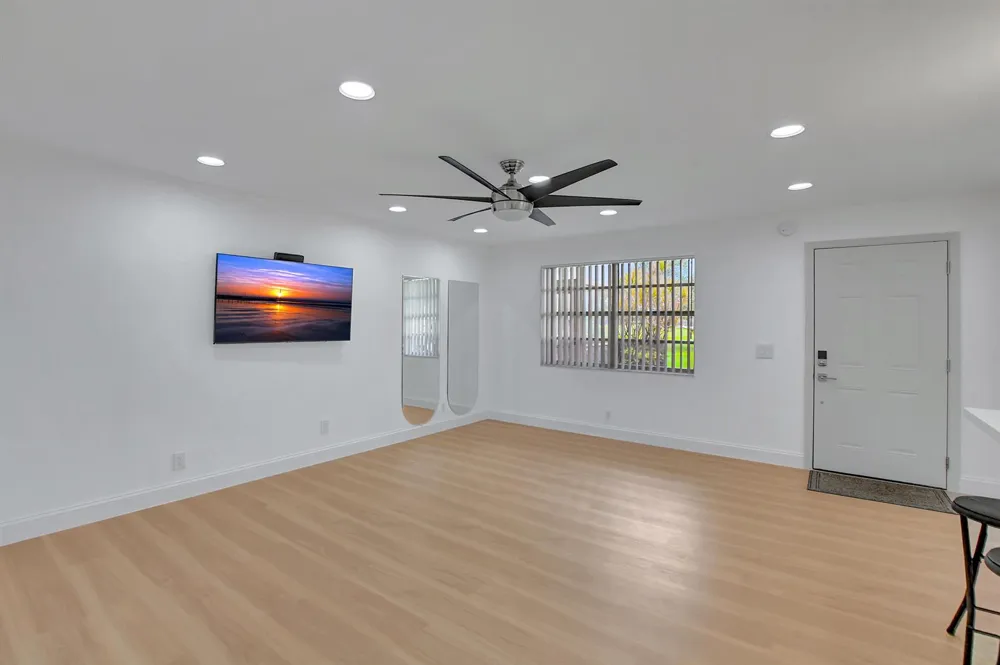 972 NORMANDY U Delray Beach, FL 33484