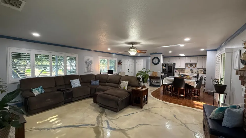 9568 S Academy Avenue Selma, CA 93662