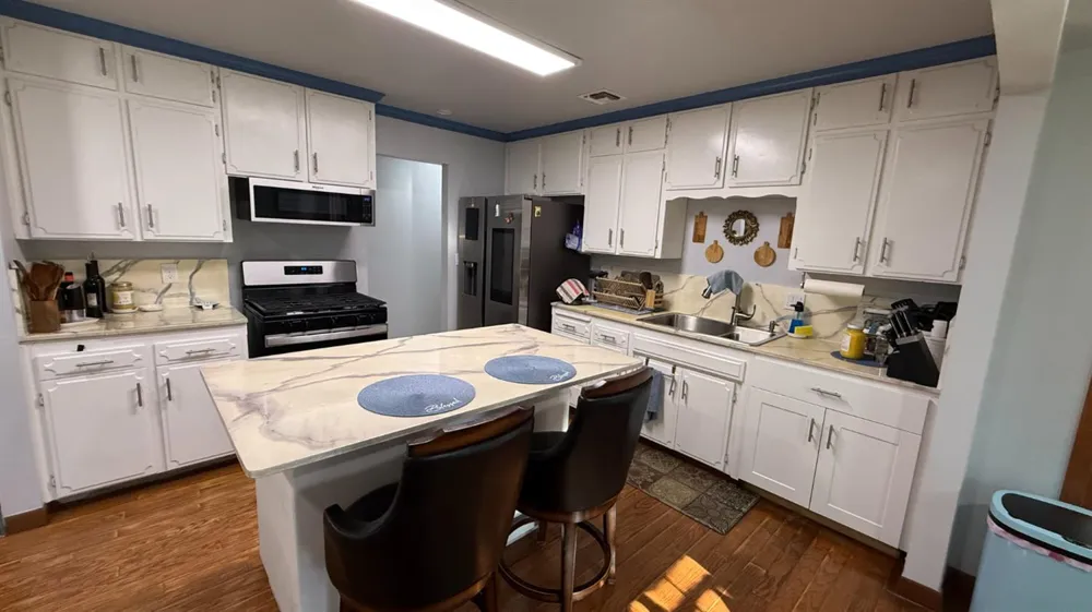 9568 S Academy Avenue Selma, CA 93662