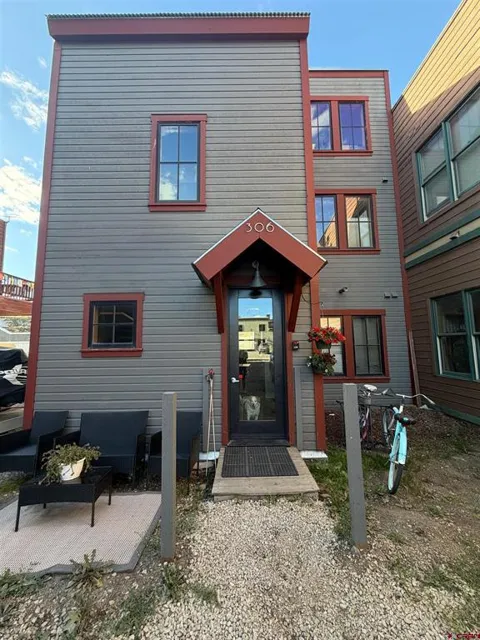 306 Belleview Avenue
