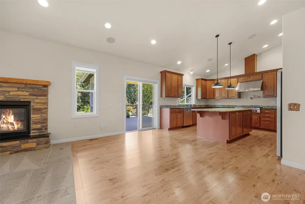 15705 99th Drive NE Arlington, WA 98223