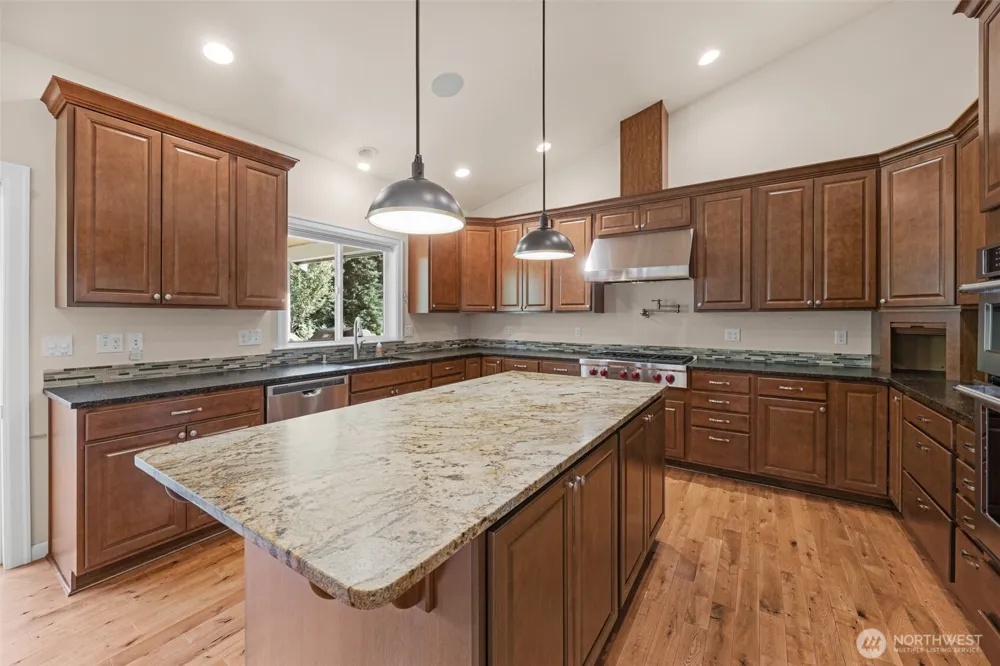 15705 99th Drive NE Arlington, WA 98223