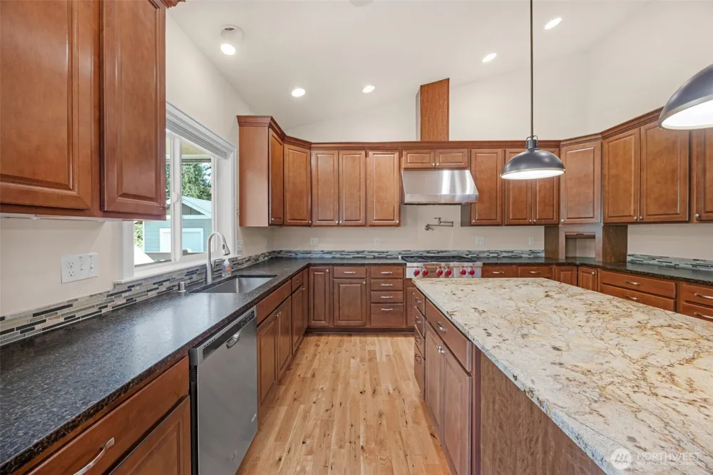 15705 99th Drive NE Arlington, WA 98223