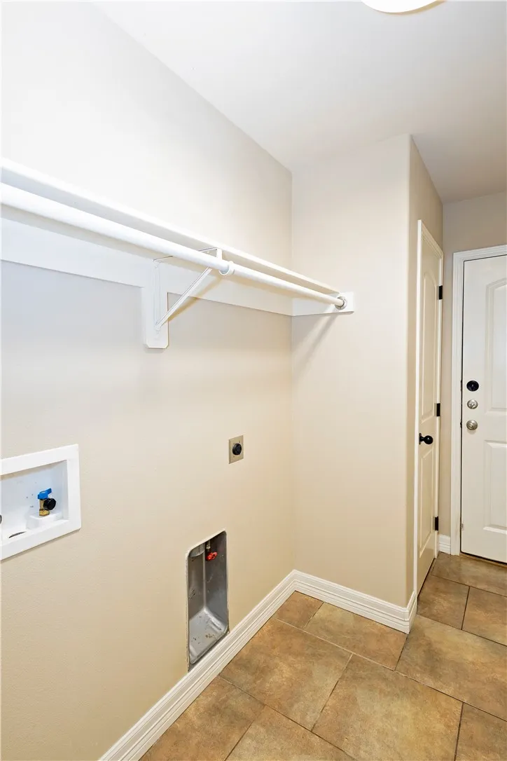 6105 Maximus Drive Corpus Christi, TX 78414