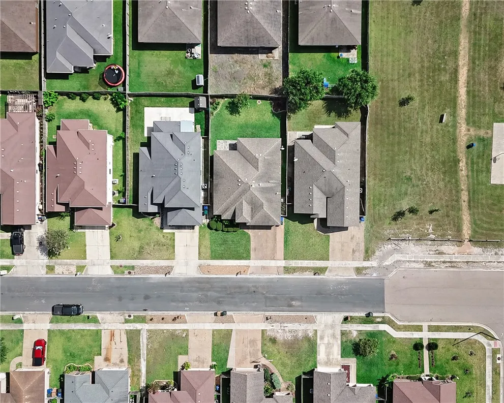 6105 Maximus Drive Corpus Christi, TX 78414