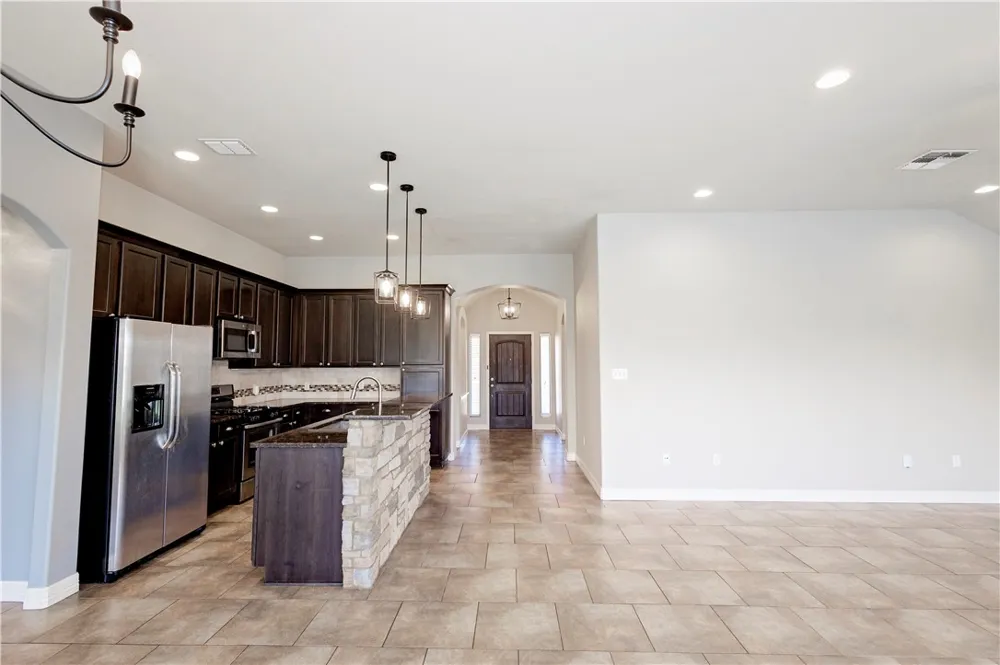 6105 Maximus Drive Corpus Christi, TX 78414