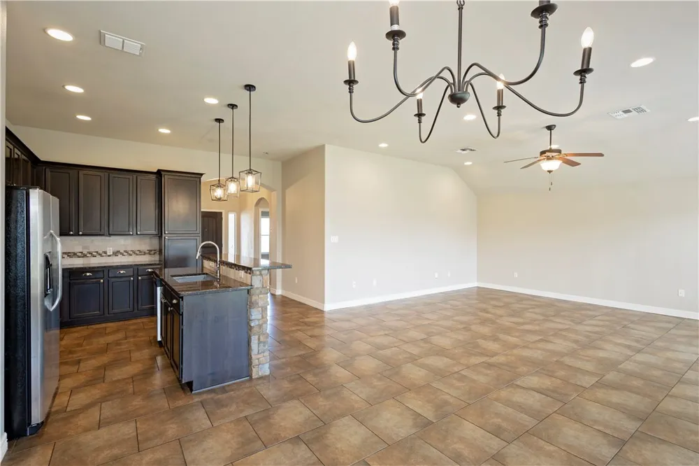 6105 Maximus Drive Corpus Christi, TX 78414