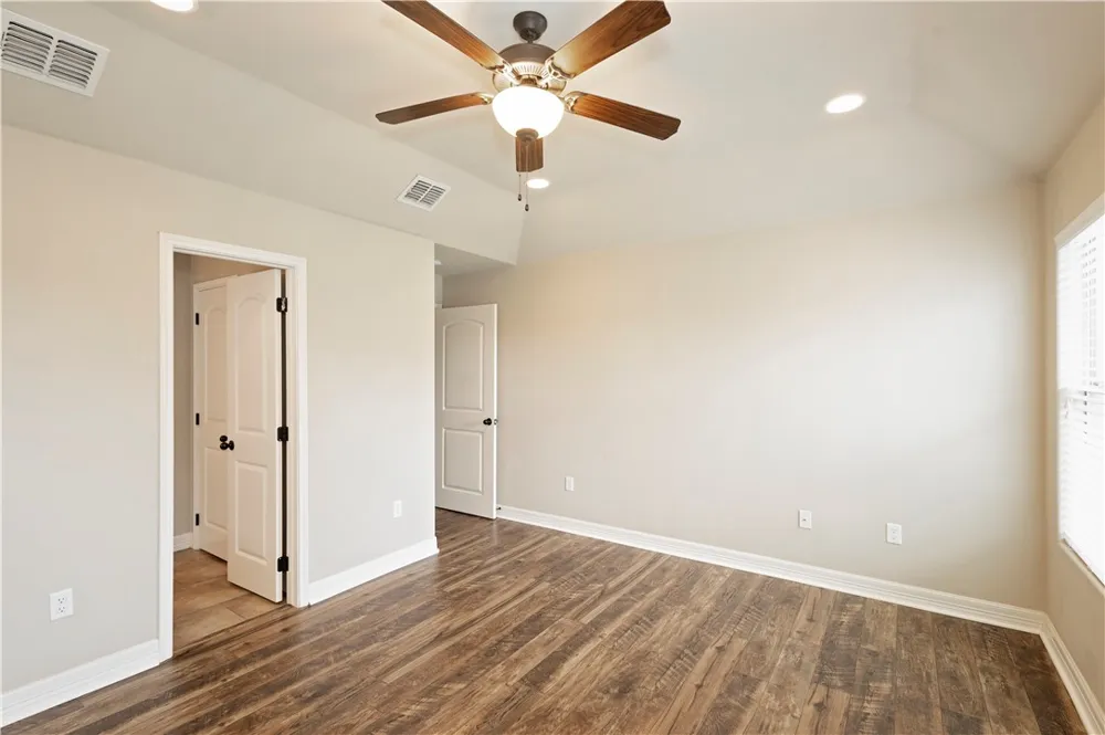 6105 Maximus Drive Corpus Christi, TX 78414