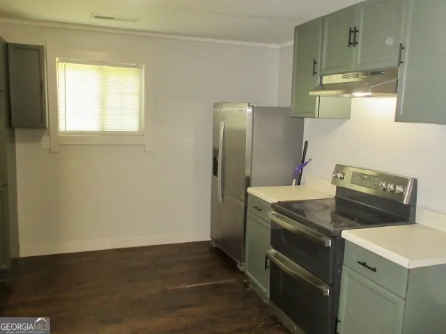 824 White ST Griffin, GA 30223