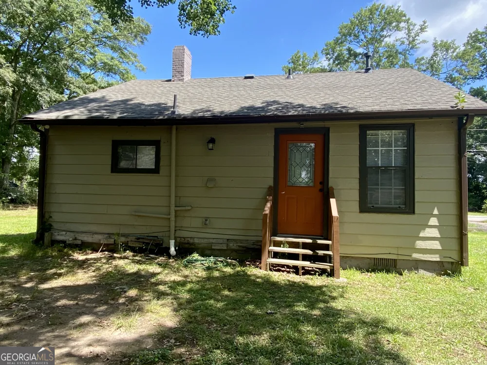 824 White ST Griffin, GA 30223