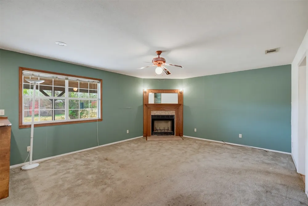 545 County Road 1110a Cleburne, TX 76031