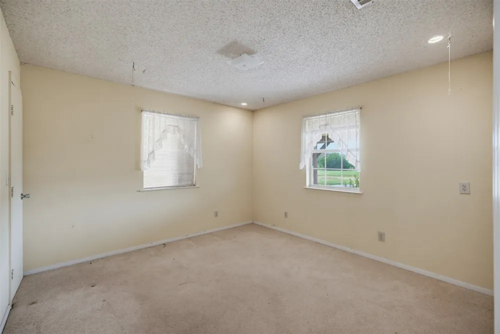 545 County Road 1110a Cleburne, TX 76031