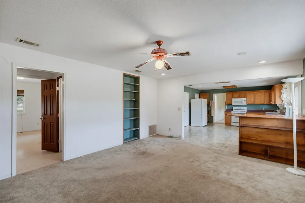 545 County Road 1110a Cleburne, TX 76031