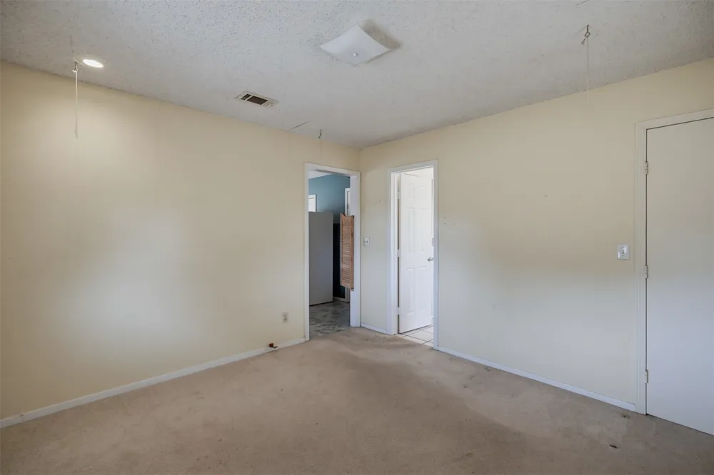 545 County Road 1110a Cleburne, TX 76031