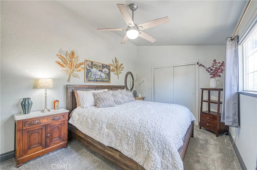 28960 Yosemite Springs Coarsegold, CA 93614