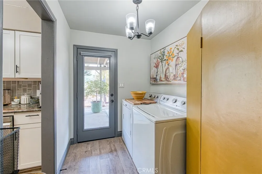 28960 Yosemite Springs Coarsegold, CA 93614
