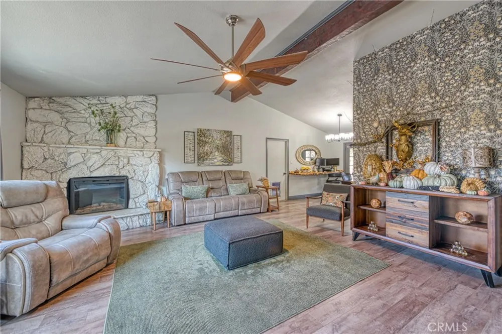 28960 Yosemite Springs Coarsegold, CA 93614