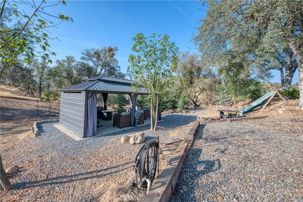 28960 Yosemite Springs Coarsegold, CA 93614