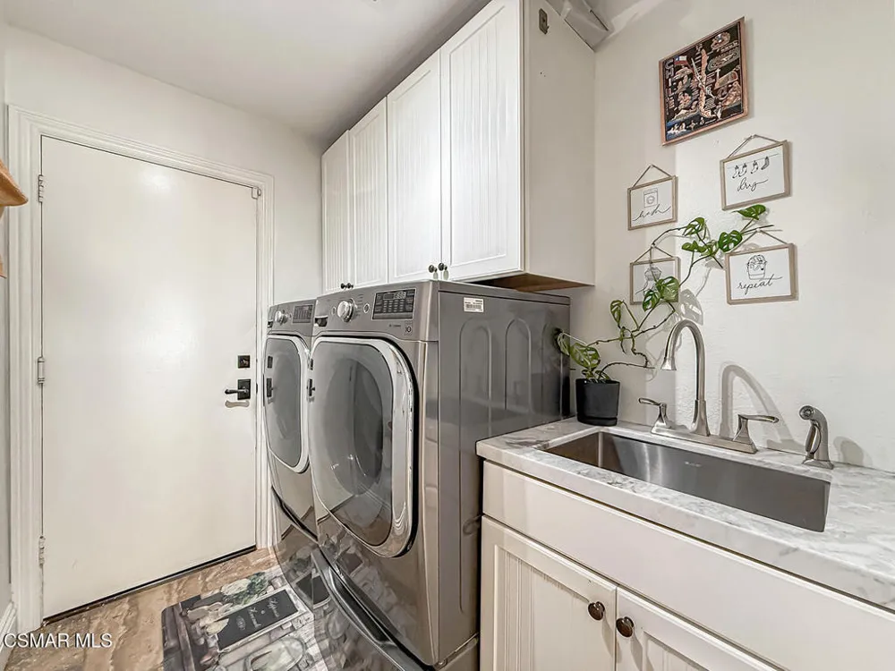 2846 Rikkard Drive Thousand Oaks, CA 91362