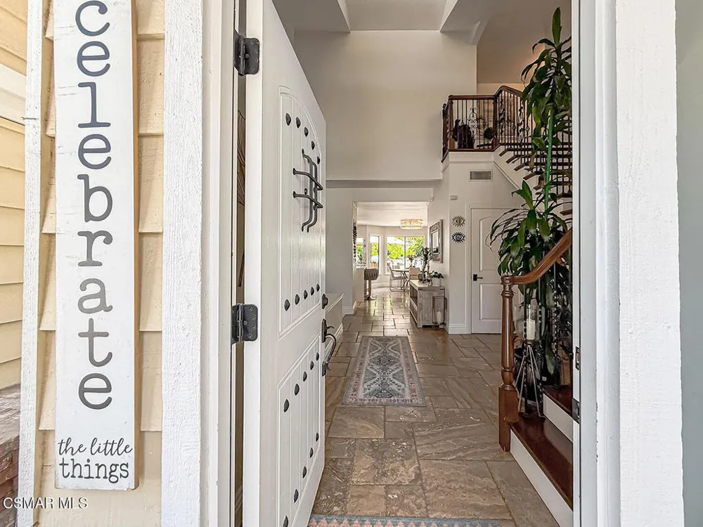 2846 Rikkard Drive Thousand Oaks, CA 91362
