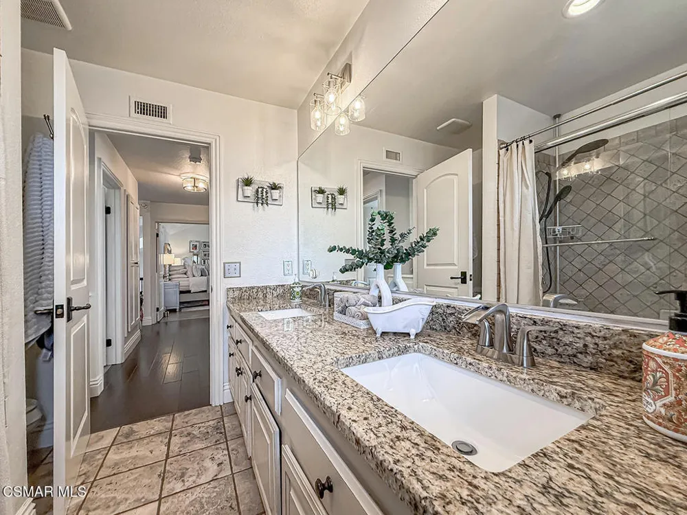2846 Rikkard Drive Thousand Oaks, CA 91362