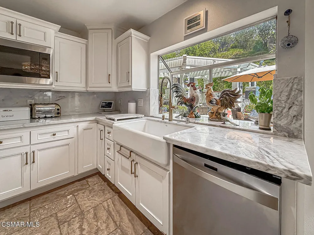 2846 Rikkard Drive Thousand Oaks, CA 91362