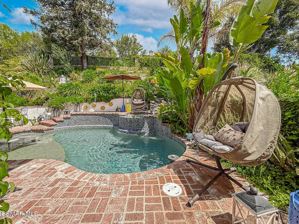 2846 Rikkard Drive Thousand Oaks, CA 91362