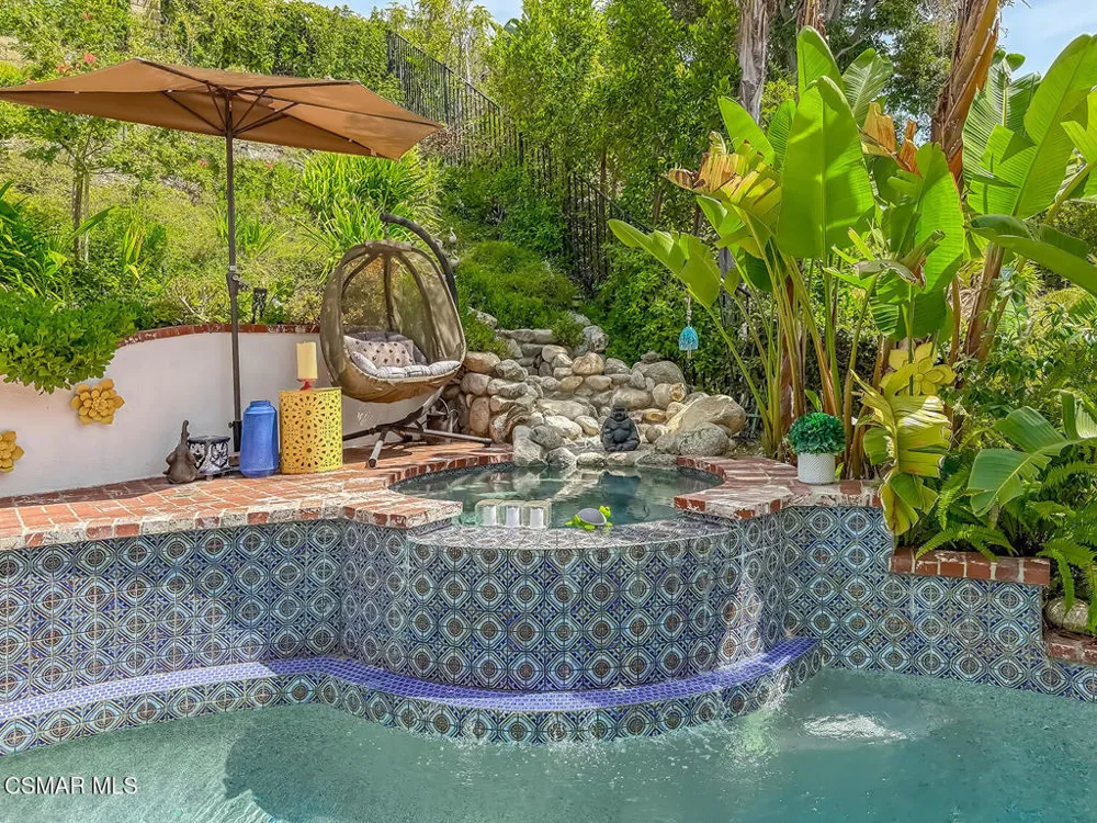 2846 Rikkard Drive Thousand Oaks, CA 91362