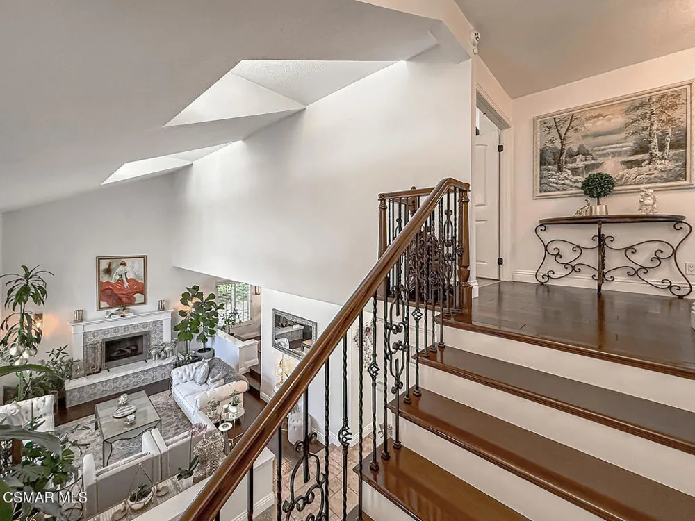 2846 Rikkard Drive Thousand Oaks, CA 91362