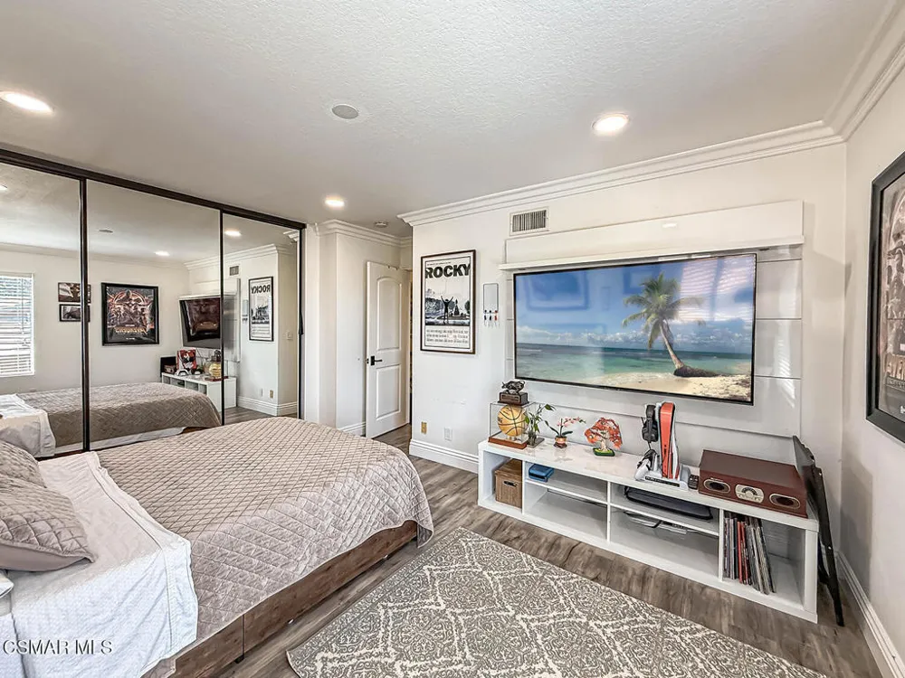 2846 Rikkard Drive Thousand Oaks, CA 91362