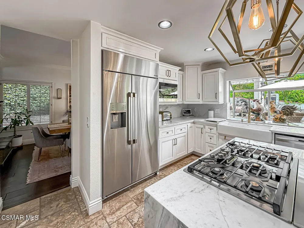 2846 Rikkard Drive Thousand Oaks, CA 91362