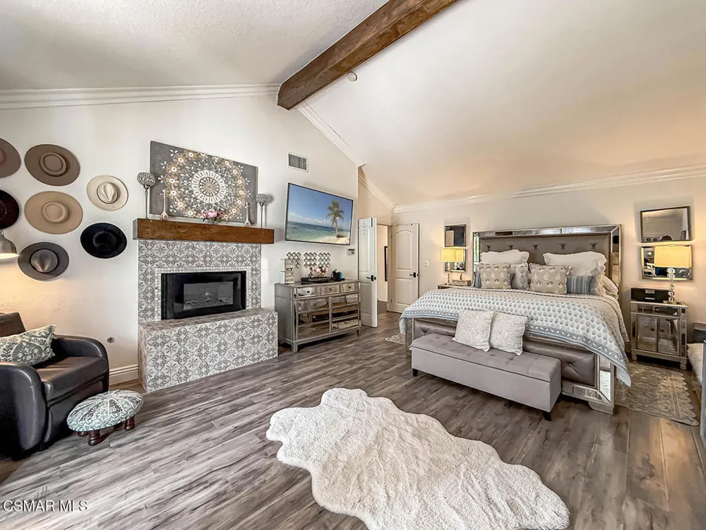 2846 Rikkard Drive Thousand Oaks, CA 91362
