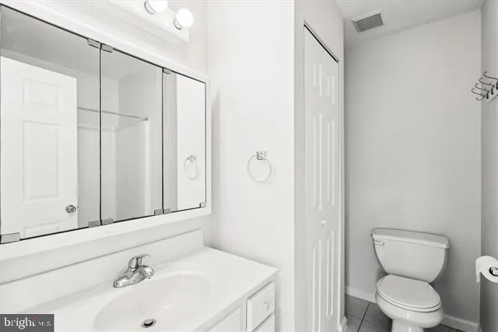 1623 CHESAPEAKE LANE Edgewater, MD 21037