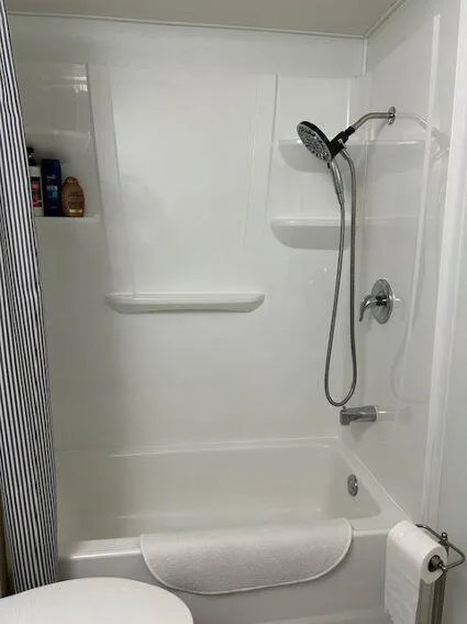 2566 Garden Drive S #307 Lake Worth, FL 33461
