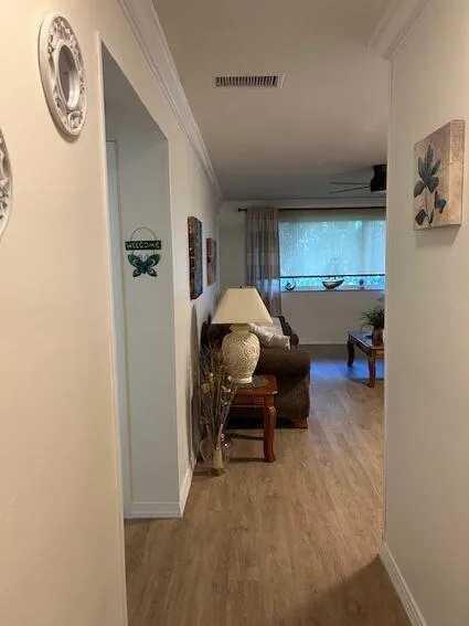 2566 Garden Drive S #307 Lake Worth, FL 33461