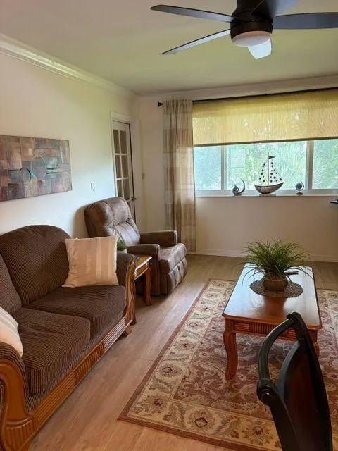 2566 Garden Drive S #307 Lake Worth, FL 33461