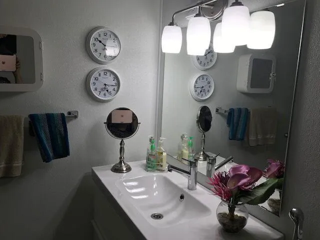 2566 Garden Drive S #307 Lake Worth, FL 33461